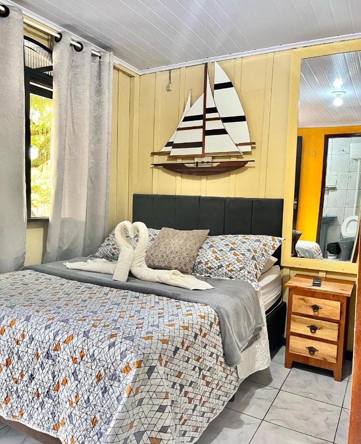 Pousada & Camping Tubarao Ilha do Mel Eksteriør bilde